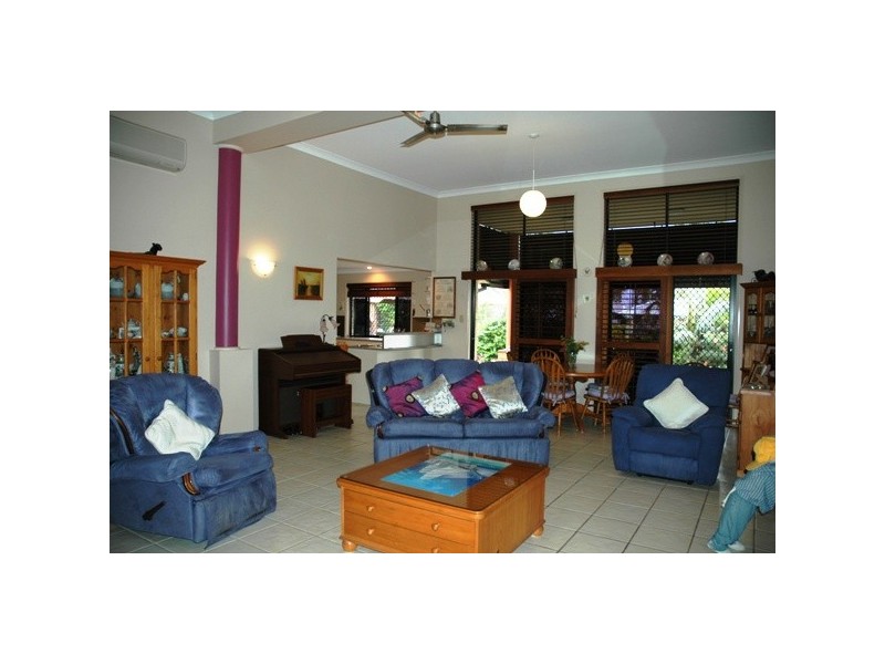 22 Cairns Crecent, Deception Bay QLD 4508