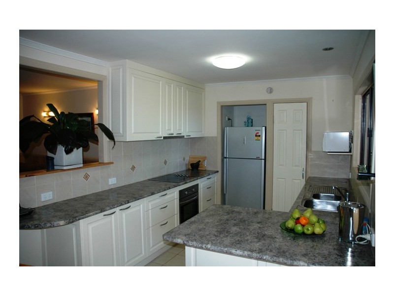 27 Pamrick Crescent, Clontarf QLD 4019