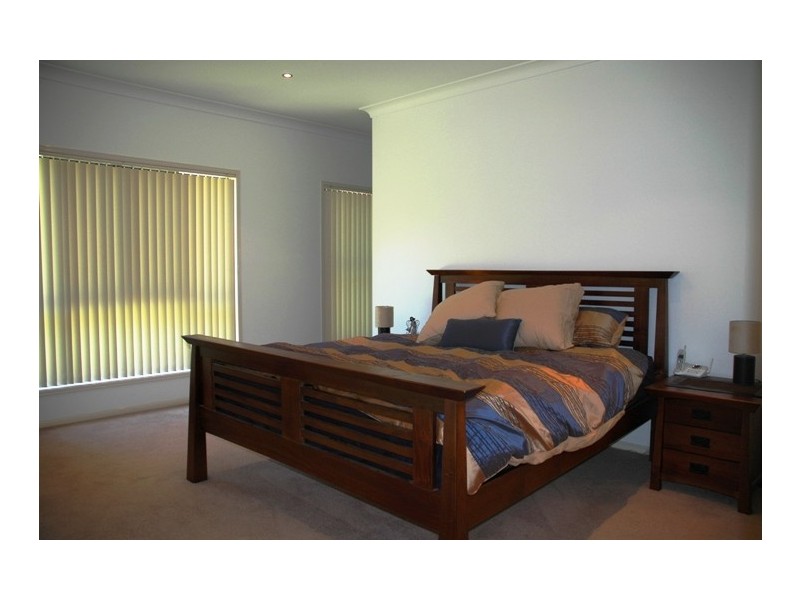 3 Skandia Court, Scarborough QLD 4020