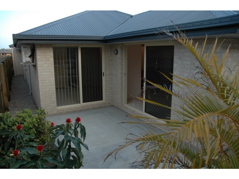 36A Amity Drv – Yes Im a “HOUSE” not a Duplex!, Rothwell QLD 4022
