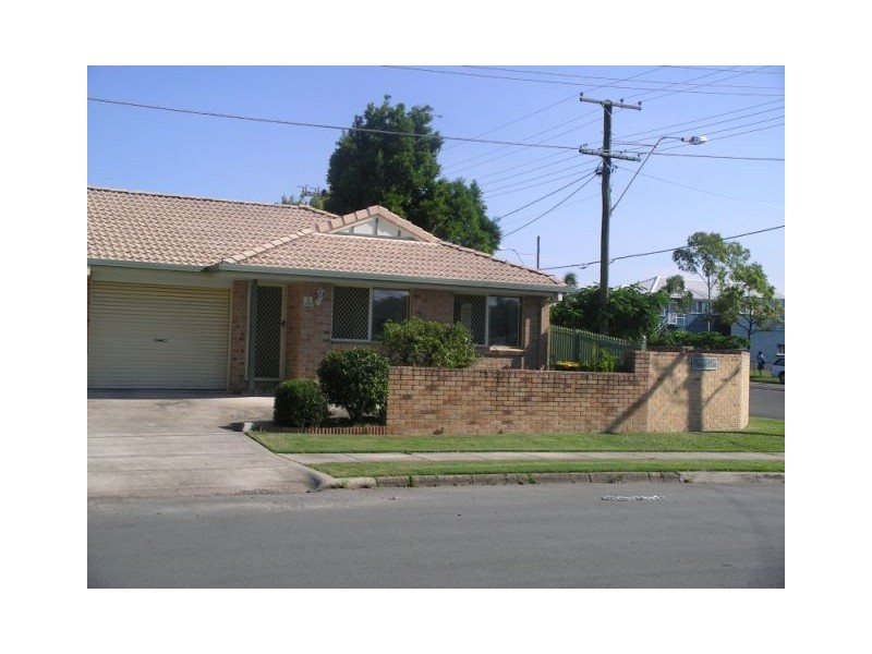 1/33 Steven Street, Redcliffe QLD 4020