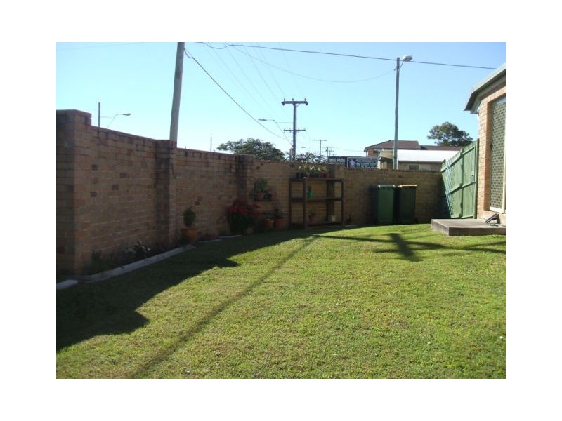 1/33 Steven Street, Redcliffe QLD 4020