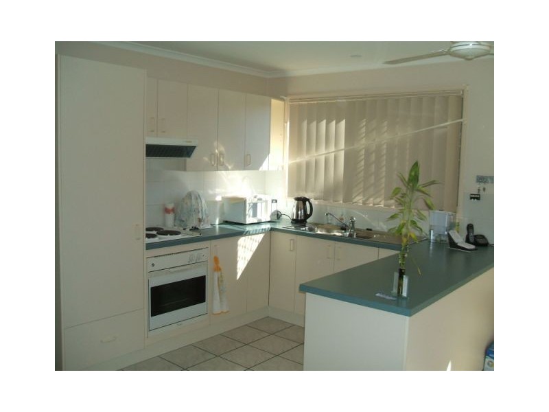 1/33 Steven Street, Redcliffe QLD 4020