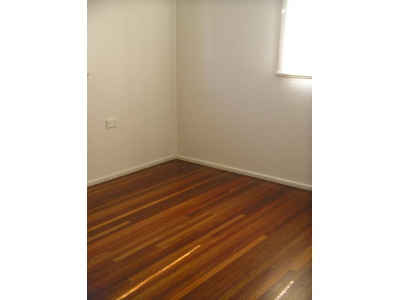 25a Knights Terrace, Margate QLD 4019
