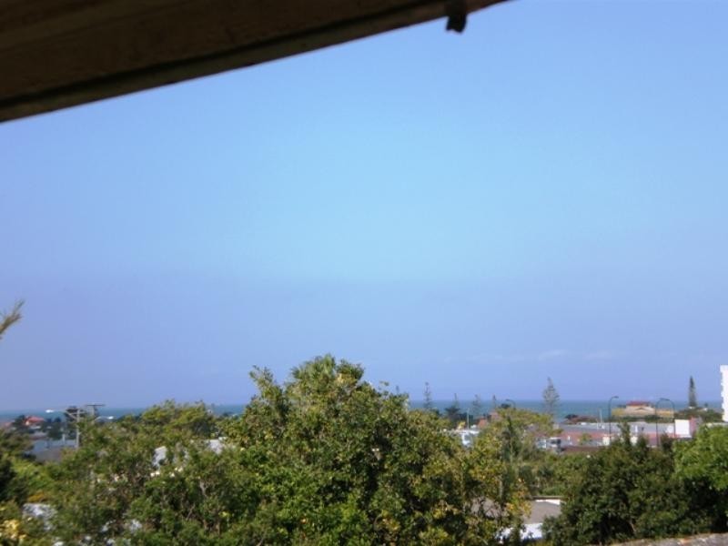 24 Sorrento Street, Margate QLD 4019