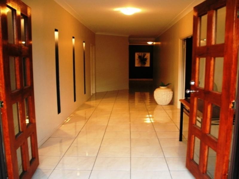 3 Skandia Court, Scarborough QLD 4020