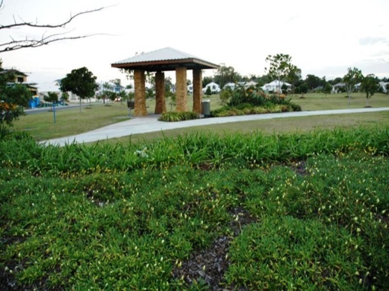 3 Skandia Court, Scarborough QLD 4020