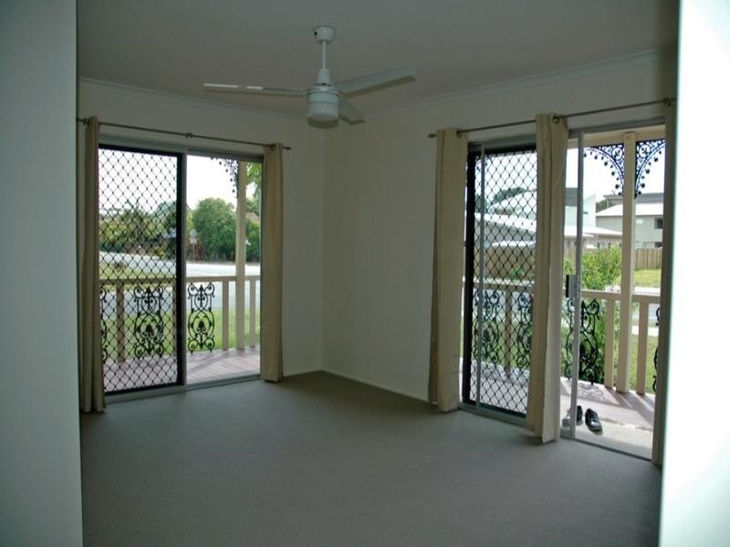 110 Bishop Road, Beachmere QLD 4510