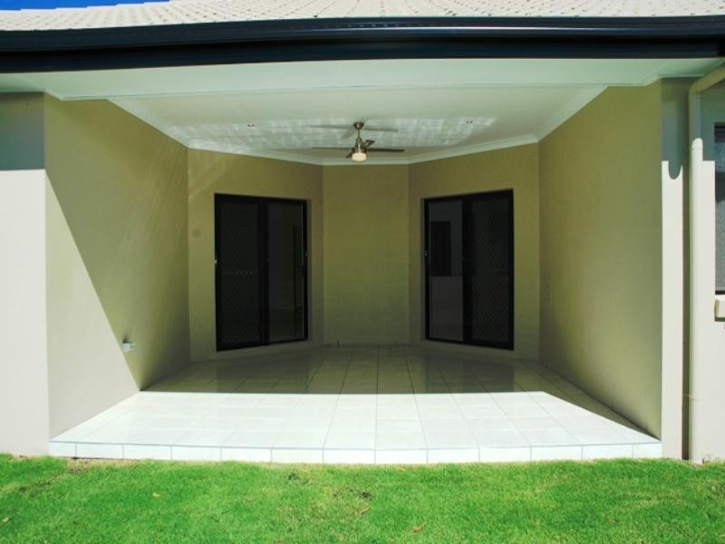 37 Lionheart Crescent, Kippa-ring QLD 4021