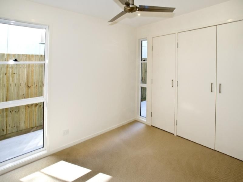 25a Turner Street, Scarborough QLD 4020