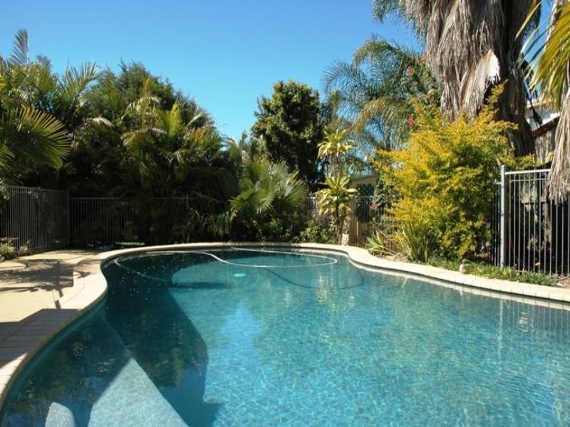 83 Bermuda Avenue, Deception Bay QLD 4508