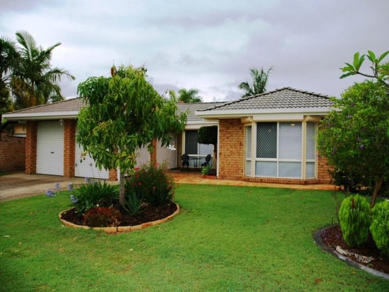86 Tranquility Drive, Rothwell QLD 4022