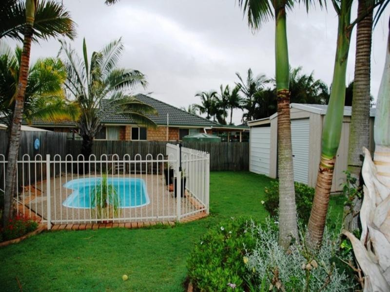 86 Tranquility Drive, Rothwell QLD 4022