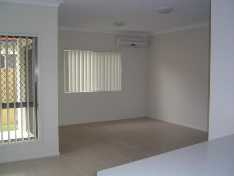 7 Canaipa Court, Rothwell QLD 4022