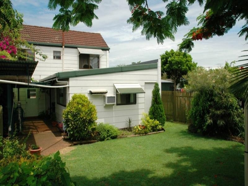 16a Yacht Street, Clontarf QLD 4019