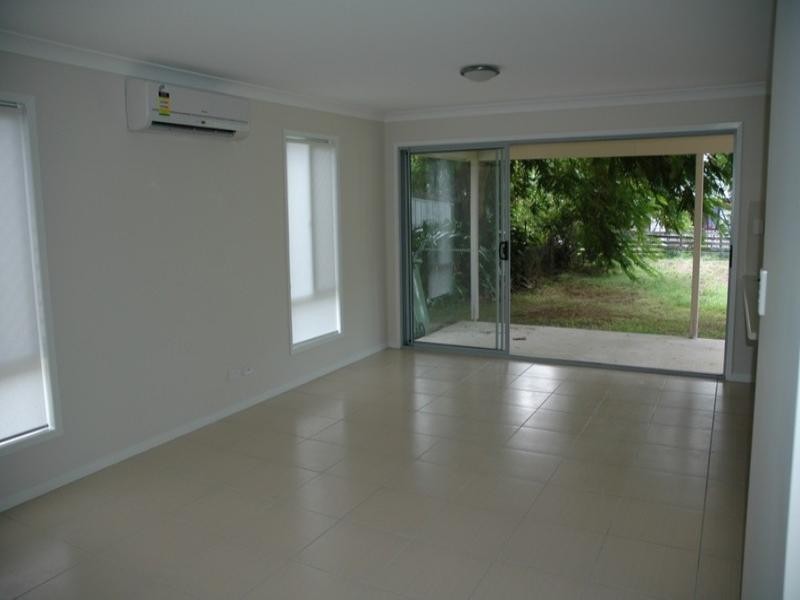 65 Victoria Avenue, Woody Point QLD 4019