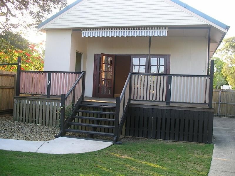 13 Ella Street, Redcliffe QLD 4020