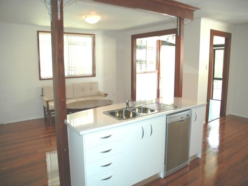 35 Pearl Street, Scarborough QLD 4020