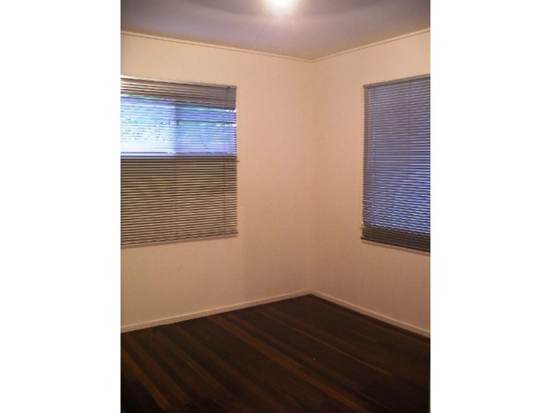 261a MacDonnell Road, Clontarf QLD 4019