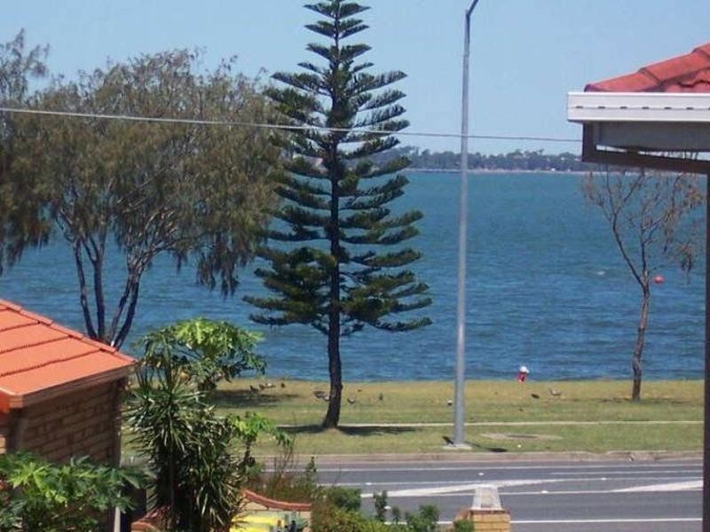 22 Thompson Crescent, Clontarf QLD 4019