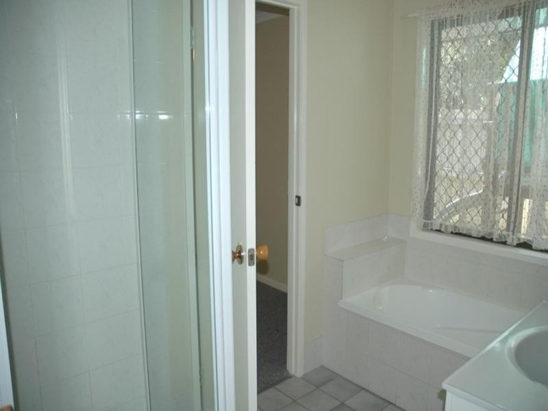 9 Clerke Street, Deception Bay QLD 4508