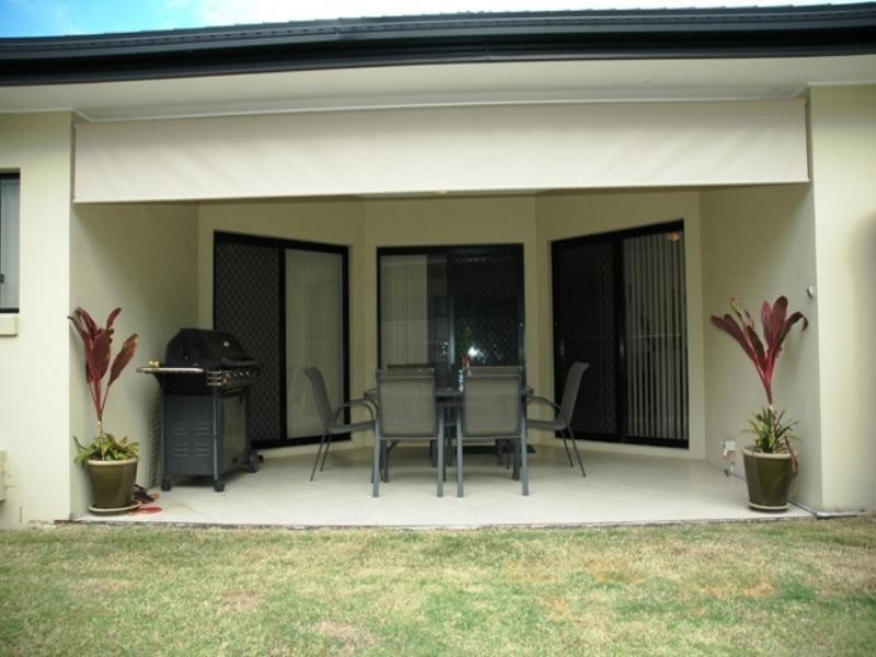 12 Skandia Court, Scarborough QLD 4020