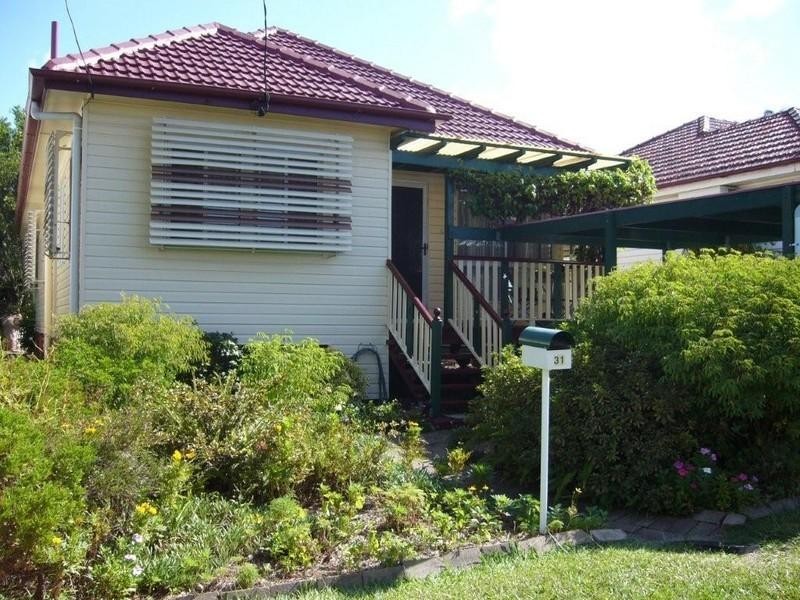31 Keenan Street, Margate QLD 4019