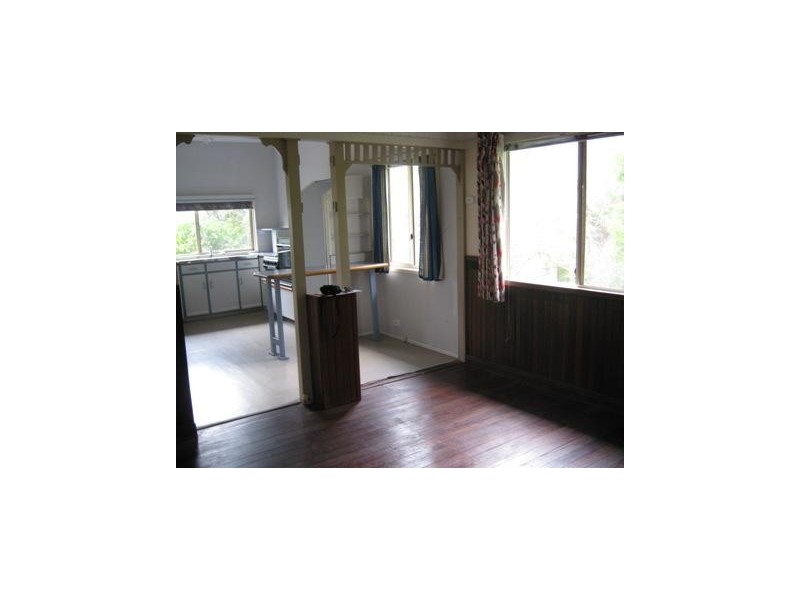 188 Prince Edward Parade, Scarborough QLD 4020