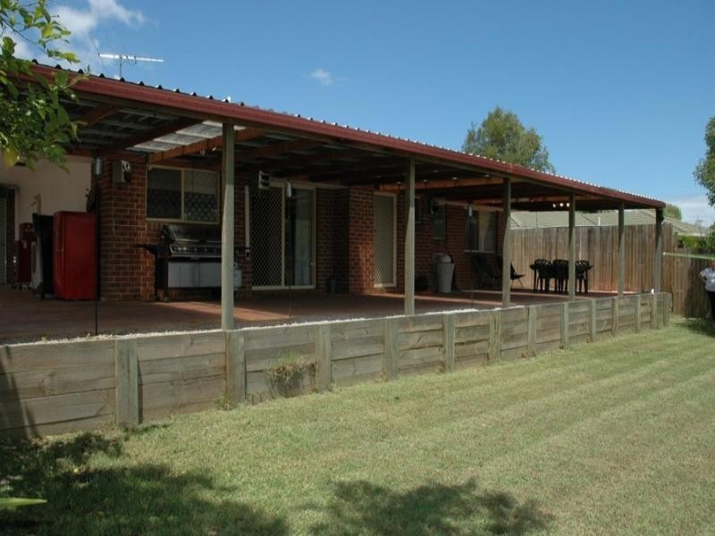 4 Vanda Place, Deception Bay QLD 4508