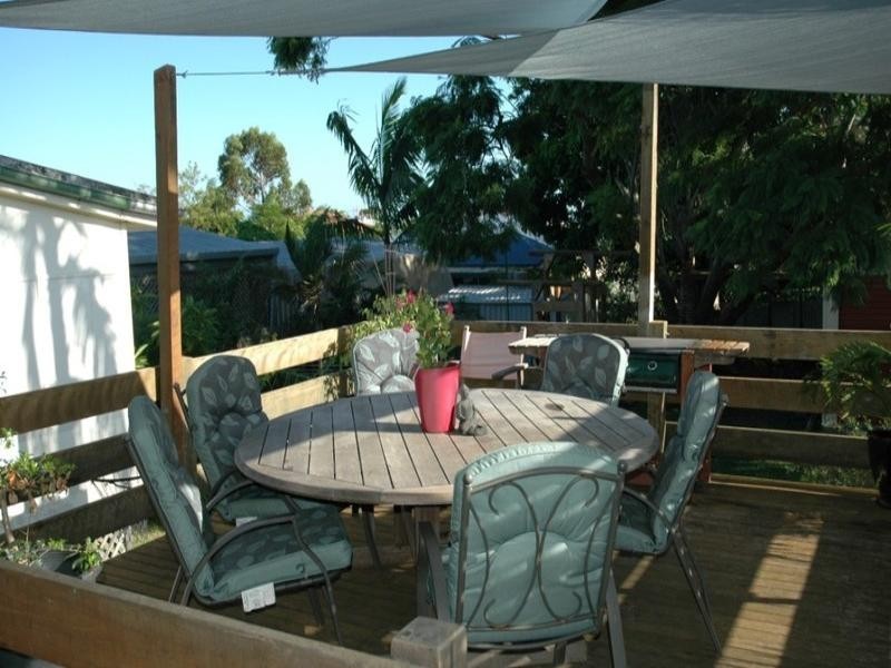 11 Beedham Street, Clontarf QLD 4019