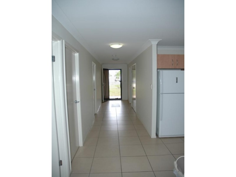 1/67 Higgs Street, Rothwell QLD 4022