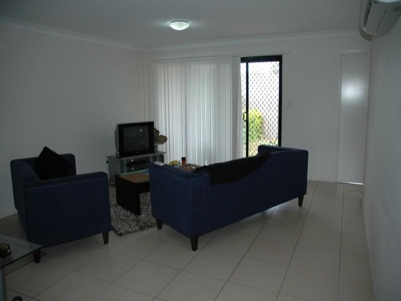 1/67 Higgs Street, Rothwell QLD 4022