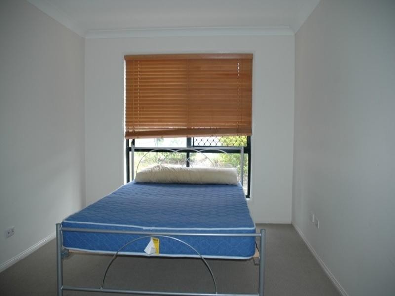 1/67 Higgs Street, Rothwell QLD 4022