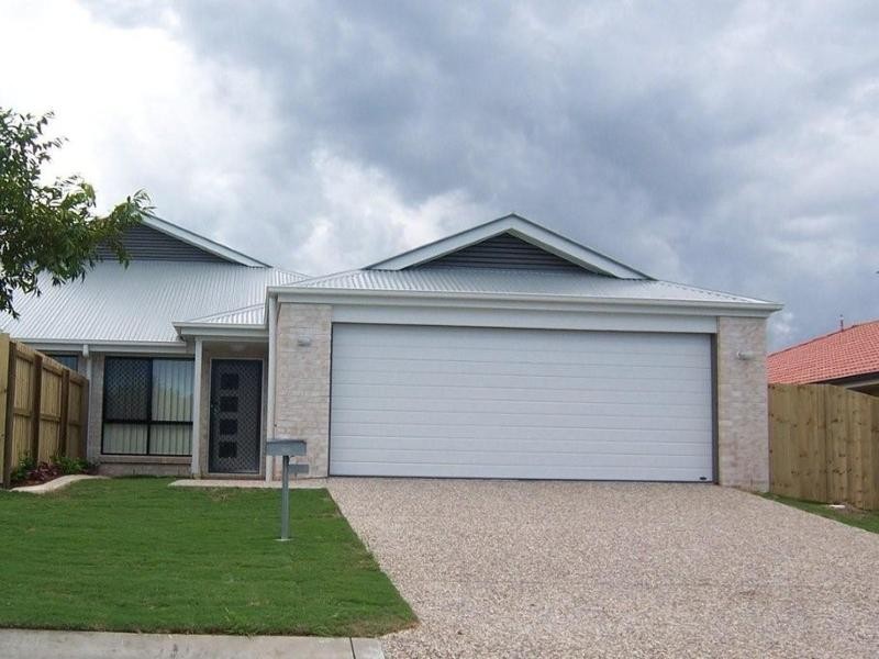 11b Norseman Street, Rothwell QLD 4022
