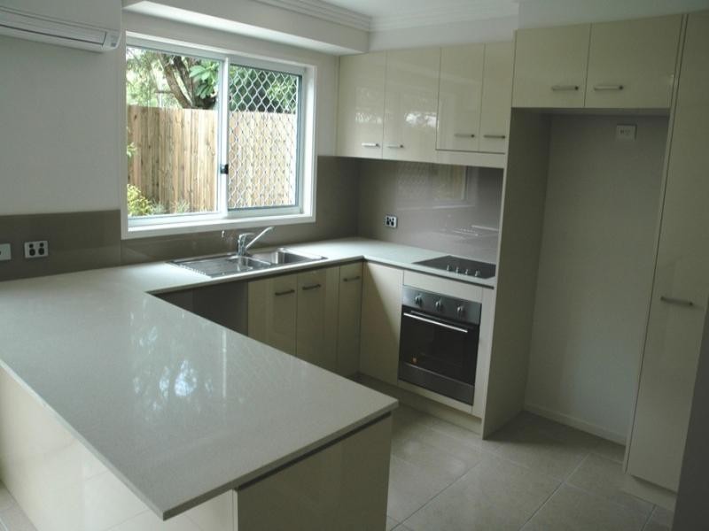 Unit 8/21 Thompson Crescent, Clontarf QLD 4019