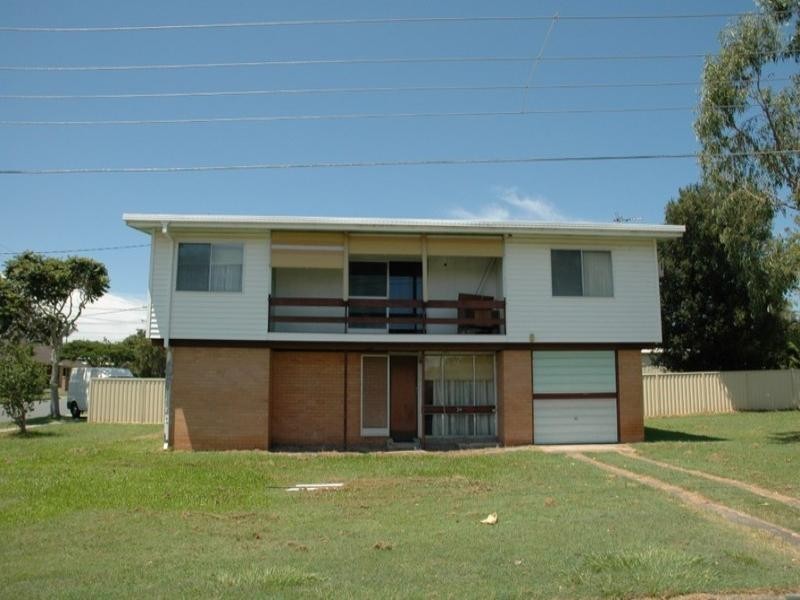 34 Central Avenue, Scarborough QLD 4020