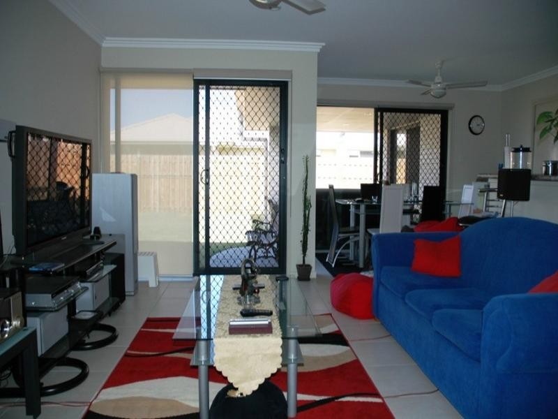 6 Courtney Street, Rothwell QLD 4022