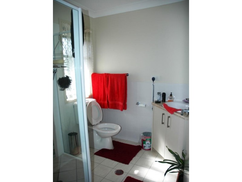 6 Courtney Street, Rothwell QLD 4022