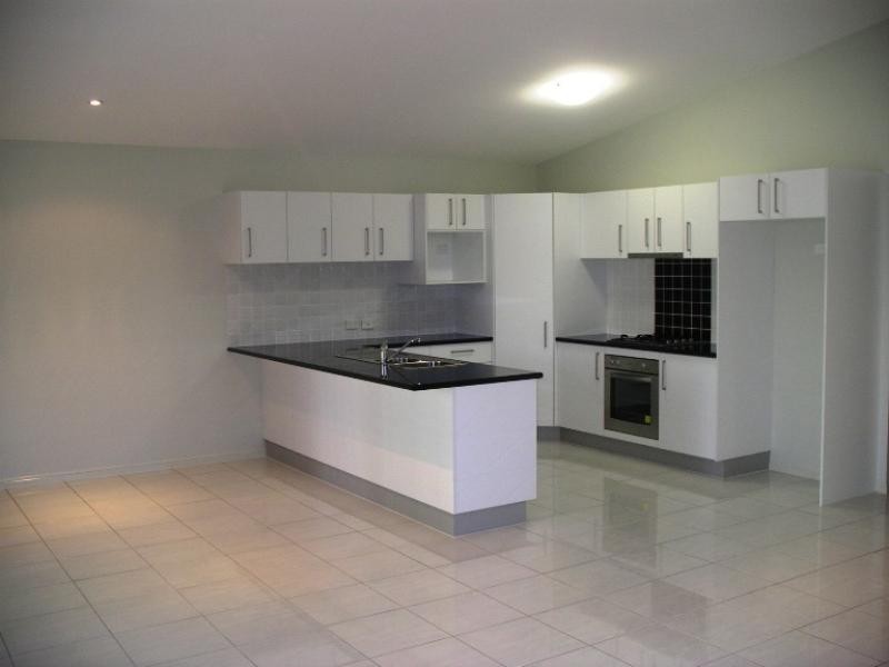 32 Turner Street, Scarborough QLD 4020