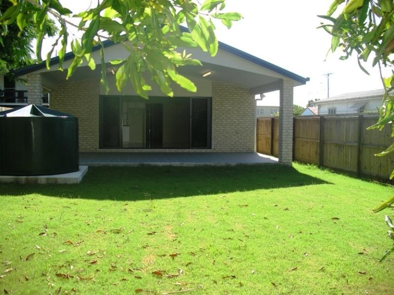 32 Turner Street, Scarborough QLD 4020