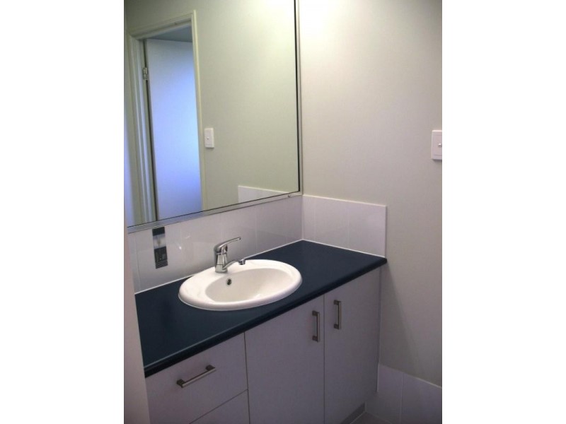 32 Turner Street, Scarborough QLD 4020