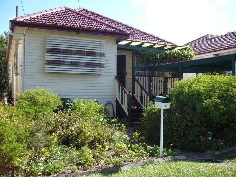 31 Keenan Street, Margate QLD 4019