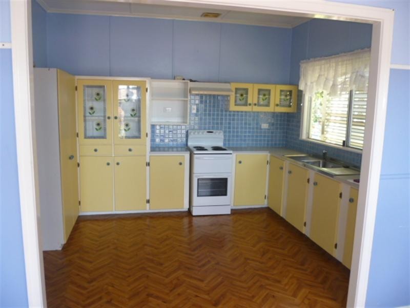 31 Keenan Street, Margate QLD 4019