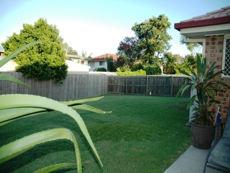 22 Pomona Street, Brighton QLD 4017