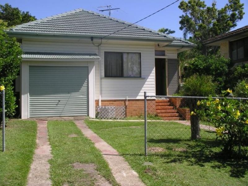 11 John Street, Redcliffe QLD 4020