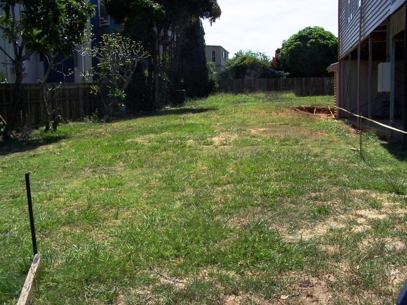 57 Landsborough Avenue, Scarborough QLD 4020
