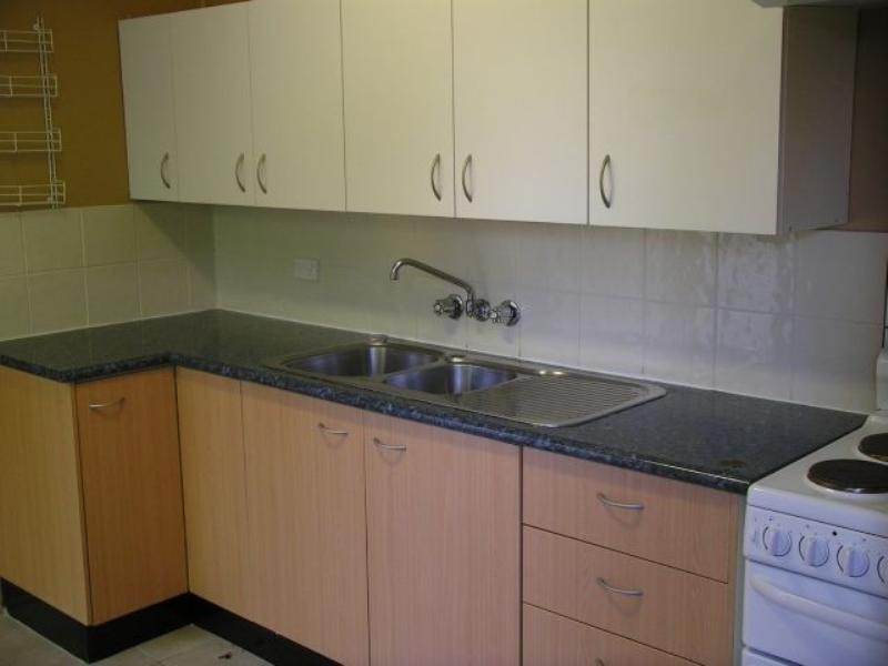 2/92 Laura Street, Clontarf QLD 4019