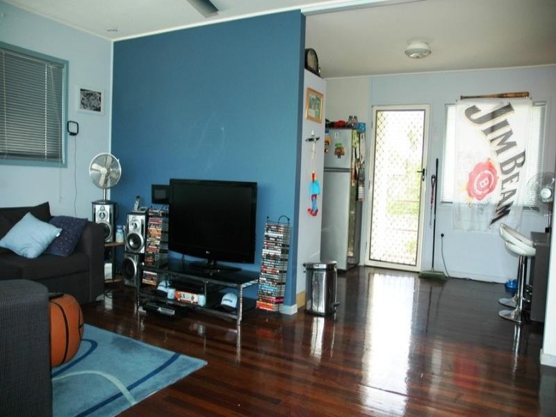 25 Gertrude Street, Redcliffe QLD 4020