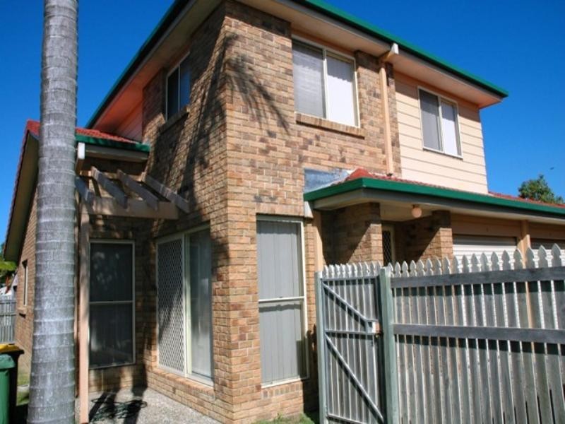 5/4 Wattle Road, Rothwell QLD 4022