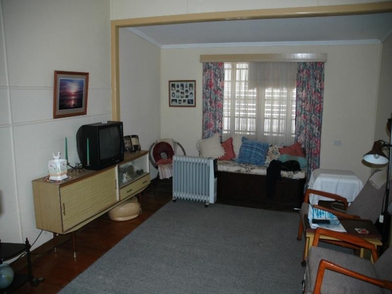 228 Prince Edward Parade, Scarborough QLD 4020